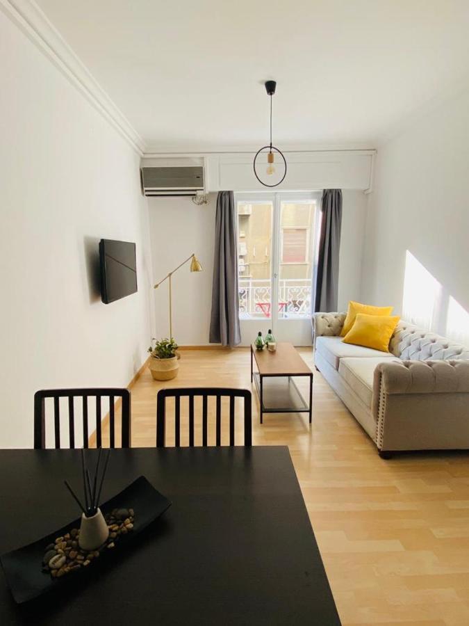 Lovely Apartment In The Heart Of Athens Luaran gambar